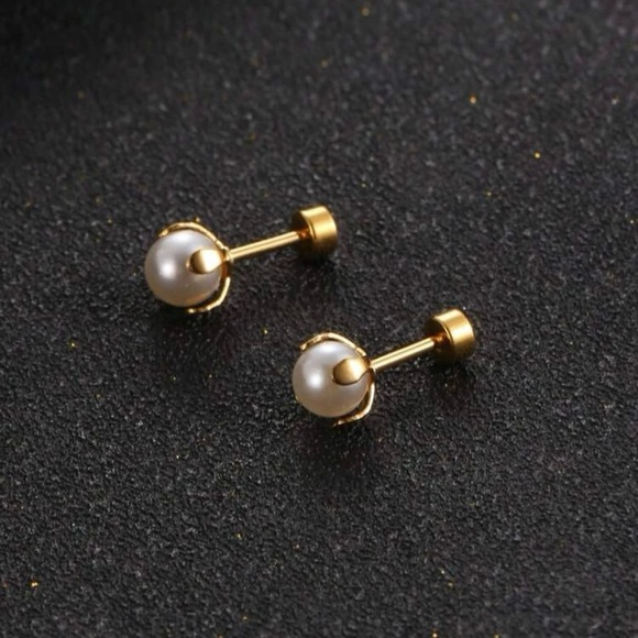 18k Plated- 16 gauge Faux Pearl Flat Back Earring Studs NWT - Picture 5 of 12